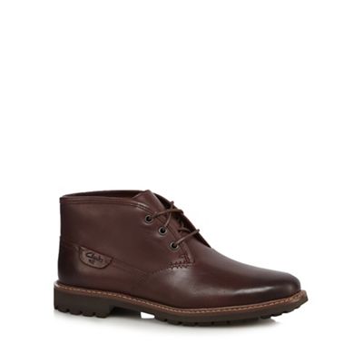 Dark brown 'Montacute Dke' chukka boots